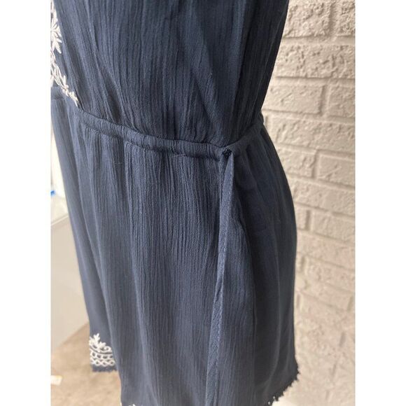 Romeo + Juliet Couture Navy Blue & White Mini Boho Dress Size S NWT - Picture 7 of 13